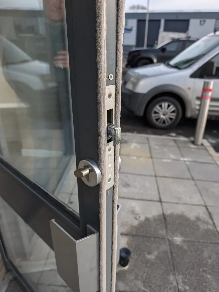 Project 2, locksmith work by Gary Korab in Accrington, Lancashire. Photo 11 of 16.