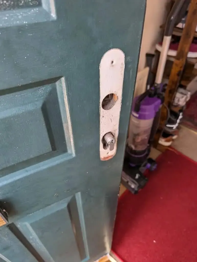 Project 5, locksmith work by Gary Korab in Accrington, Lancashire. Photo 10 of 12.