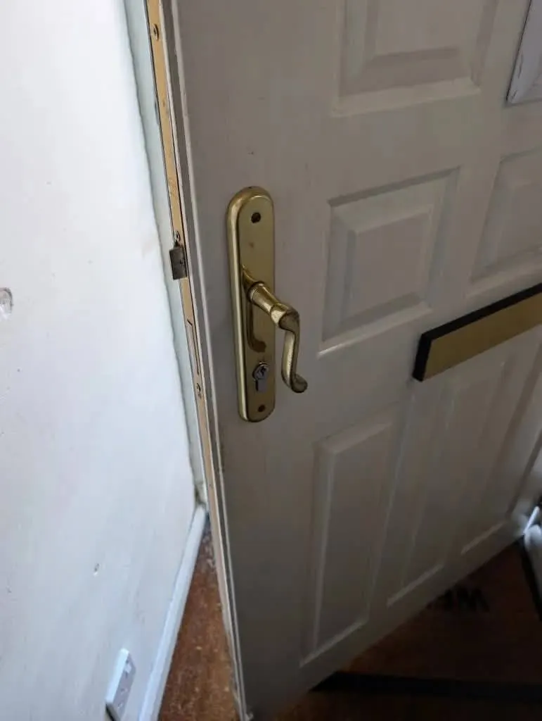 Project 5, locksmith work by Gary Korab in Accrington, Lancashire. Photo 2 of 12.